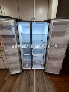 9709 Eby St,, Overland Park, KS 66212