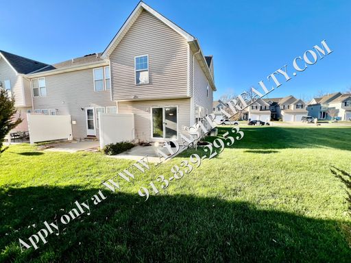 2141 SW Rambling Vine Rd,, Lee's Summit, MO 64082