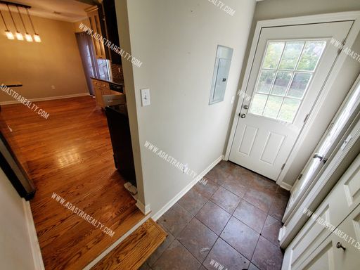 5428 Maple St,, Mission, KS 66202