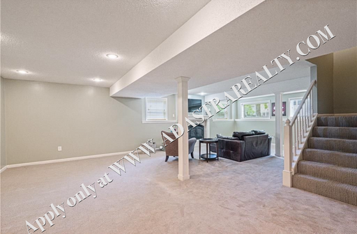 4904 157th St,, Overland Park, KS 66224