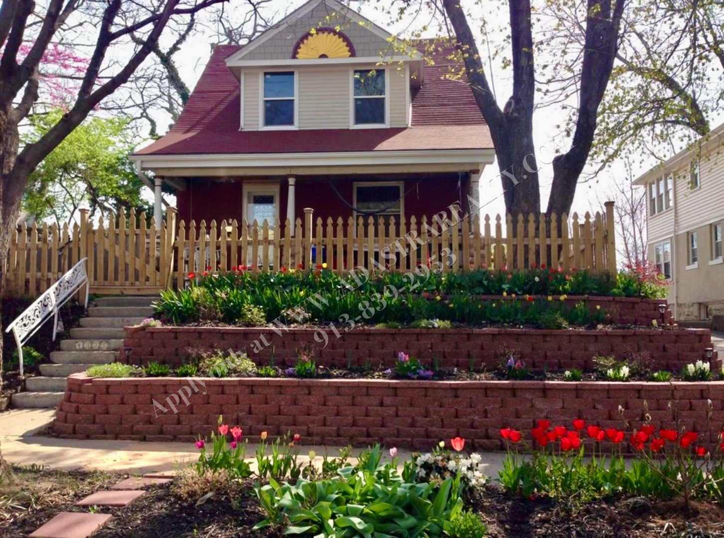 Kansas City House: 4005 Genessee St,