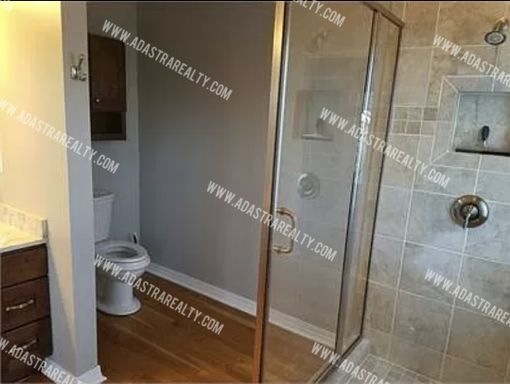 243 W 61st St,, Kansas City, MO 64113-1402