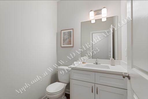 1089 N Findley St,, Olathe, KS 66061