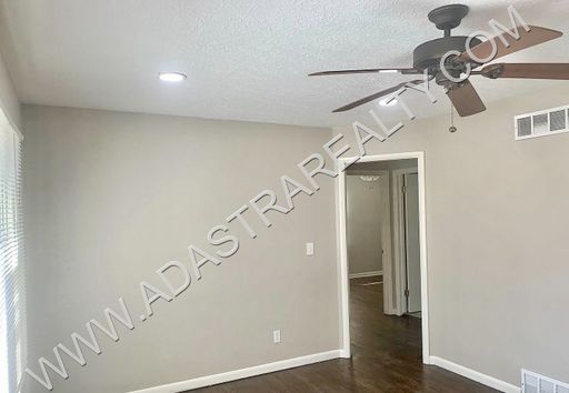 6200 Northern Ave,, Raytown, MO 64133