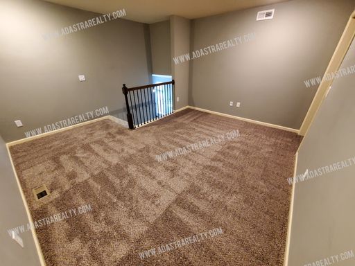 21782 W 123rd Ter,, Olathe, KS 66061-7628