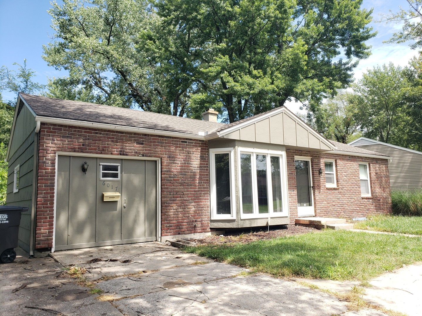 Raytown House: 6017 Farley Ave,