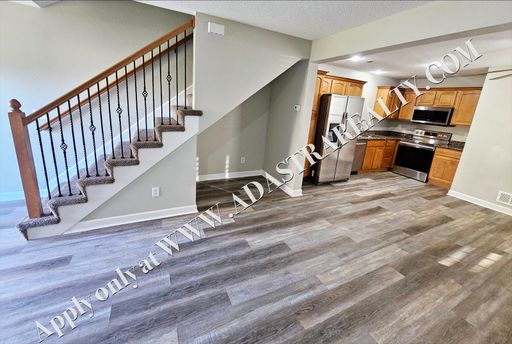 917 SW Imperial Ln,, Blue Springs, MO 64064