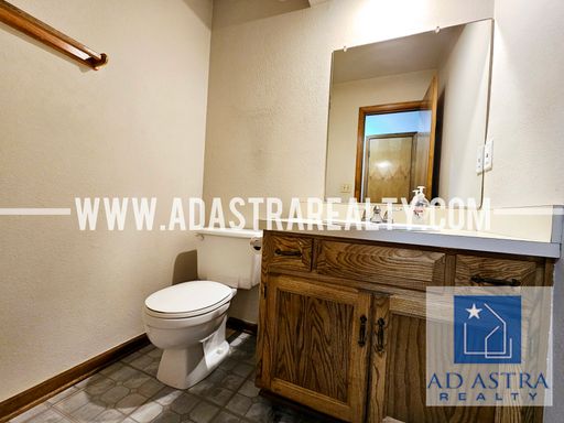 4519 E 139th St,, Grandview, MO 64030-2880