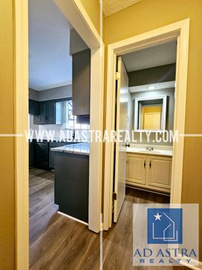 11807 Caenen St,, Overland Park, KS 66210