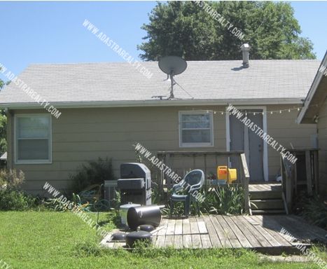 1508 N 1732 Rd,, Lawrence, KS 66044