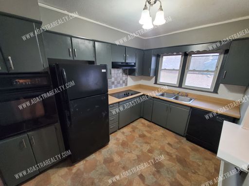 9909 Wheeling Ave,, Kansas City, MO 64134-1271