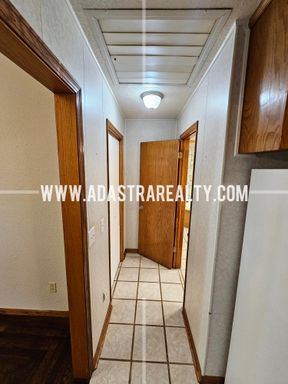 8617 Grant St,, Overland Park, KS 66212