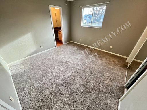 1924 E 97th St,, Kansas City, MO 64131