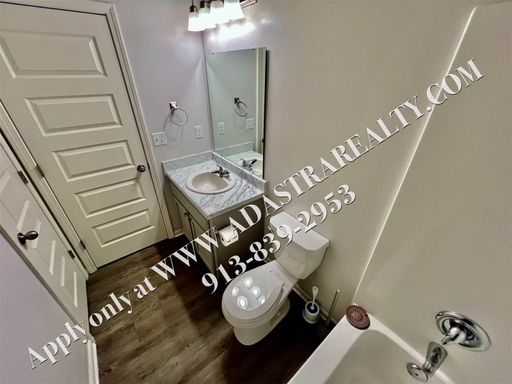 21749 Franklin St,, Spring Hill, KS 66083