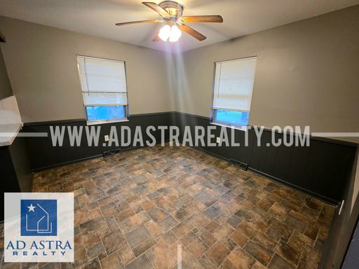 208 Brookside Dr,, Paola, KS 66071