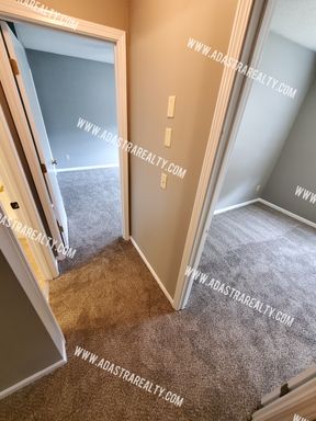 11006 W 76th St,, Shawnee, KS 66214-1268