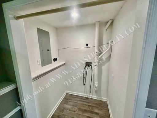 1517 N 28th St,, Unit 2F,, Kansas City, KS 66102