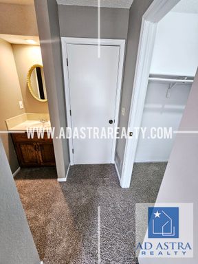 1316 E 123rd Ter,, Unit A, Olathe, KS 66061-3059