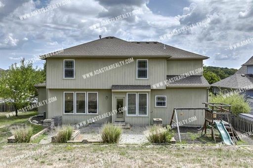 10580 S Millstone Dr,, Olathe, KS 66061-9104
