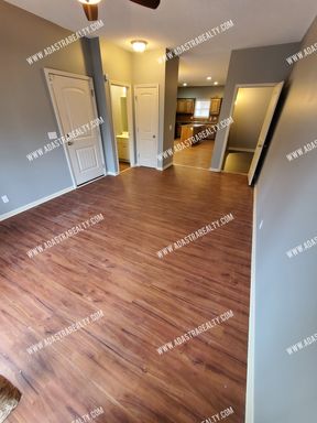 1122 Armstrong Ave,, Kansas City, KS 66102