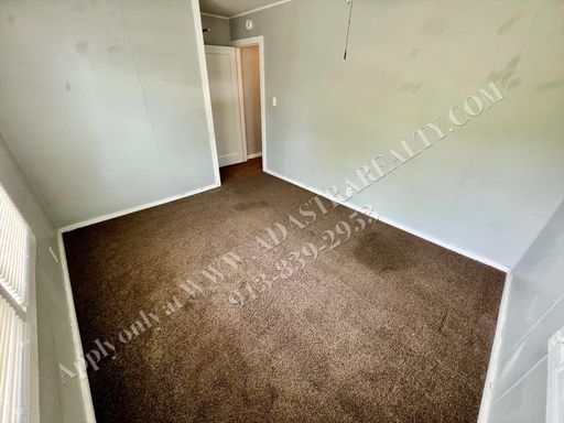 111 S Annie St,, Olathe, KS 66061