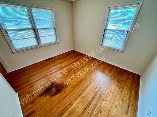 727 N Chestnut St, , Olathe, KS 66061