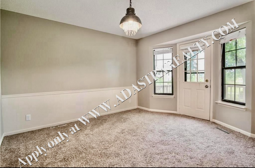 10620 W 115th St, , Overland Park, KS 66210