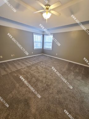 15810 Beverly St,, Overland Park, KS 66223-3475