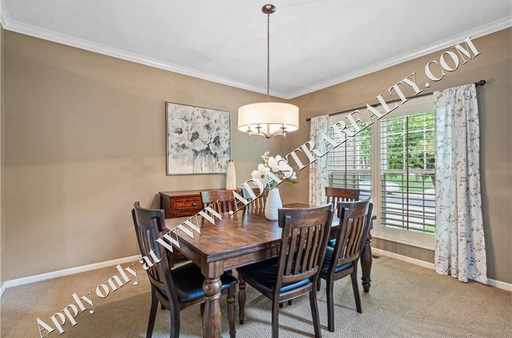 4904 157th St,, Overland Park, KS 66224