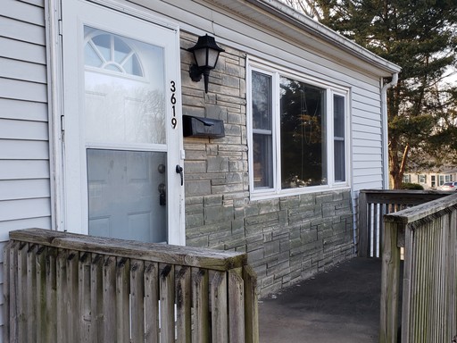 3619 NE 54th Ter, Kansas City, MO 64119-2740