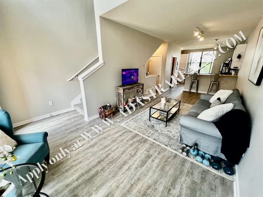 4545 Madison Ave,, Kansas City, MO 64111