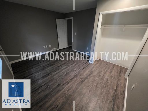 208 Brookside Dr,, Paola, KS 66071