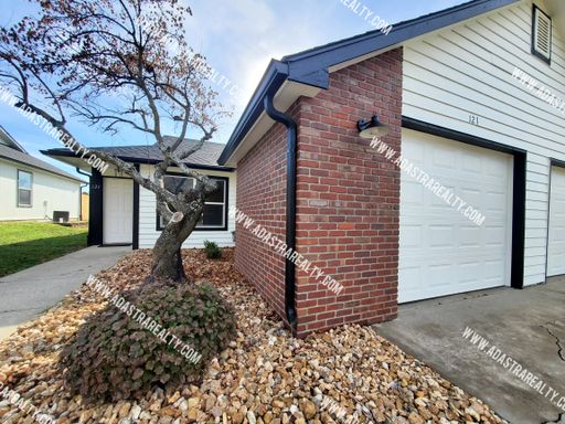 131 Ames St, , Baldwin City, KS 66006