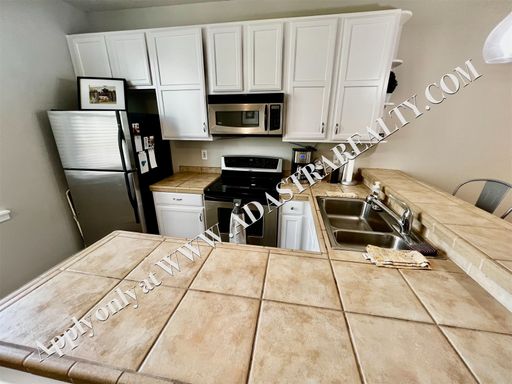 4545 Madison Ave,, Kansas City, MO 64111