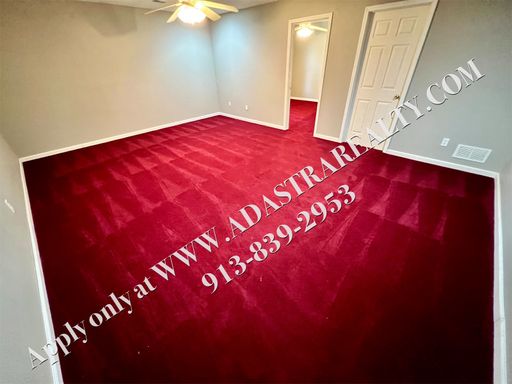 18521 S Mulberry Ct,, Gardner, KS 66030