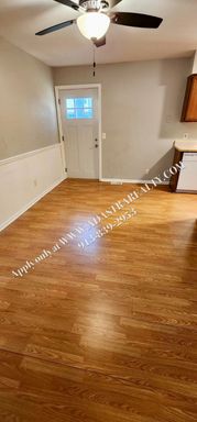 125 Kindred Ave,, Bonner Springs, KS 66012