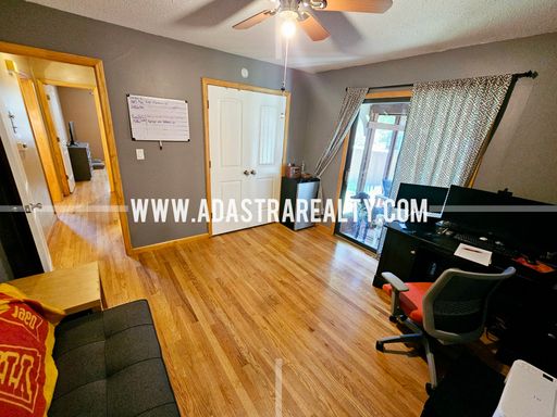 227 S Walnut St,, Olathe, KS 66061