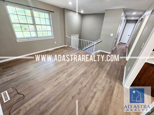 6004 E 98th St,, Kansas City, MO 64134