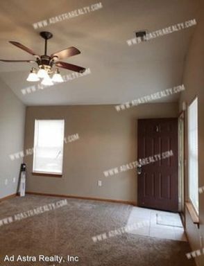104 W 5th St,, Edgerton, KS 66021