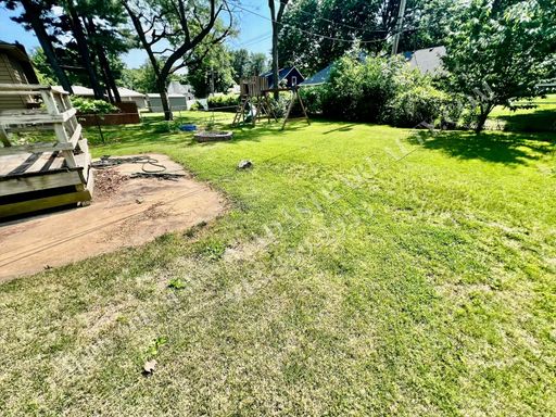 9832 Walmer St,, Overland Park, KS 66212