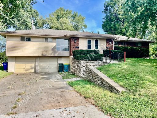 5801 Larsen Ln,, Shawnee, KS 66203