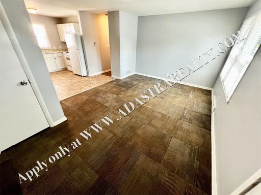 9600 E 18th St,, Independence, MO 64052