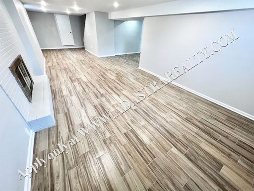 6044 Pflumm Rd,, Shawnee, KS 66216