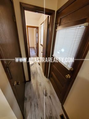 5327 E 100th St,, Kansas City, MO 64137