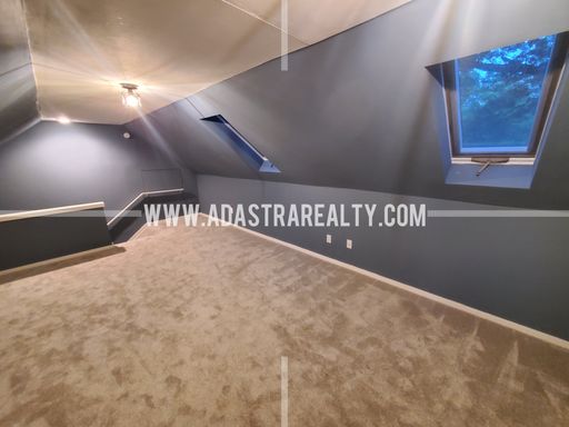 9709 Eby St,, Overland Park, KS 66212