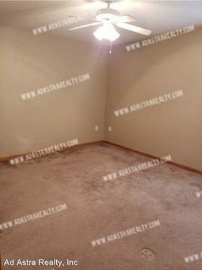 104 W 5th St,, Edgerton, KS 66021