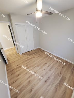 9700 W 89th Ter,, Overland Park, KS 66212