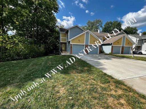 3506 NE Independence Ave,, Lee's Summit, MO 64064