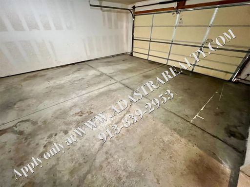 18521 S Mulberry Ct,, Gardner, KS 66030