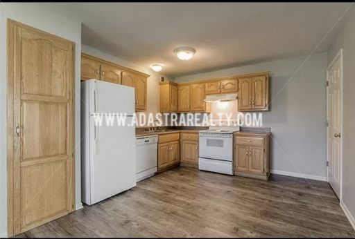 908 N Elm St,, Louisburg, KS 66053